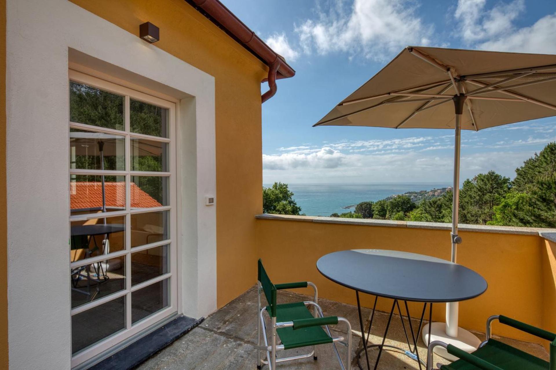 Mirandola Suites Arenzano Exterior photo